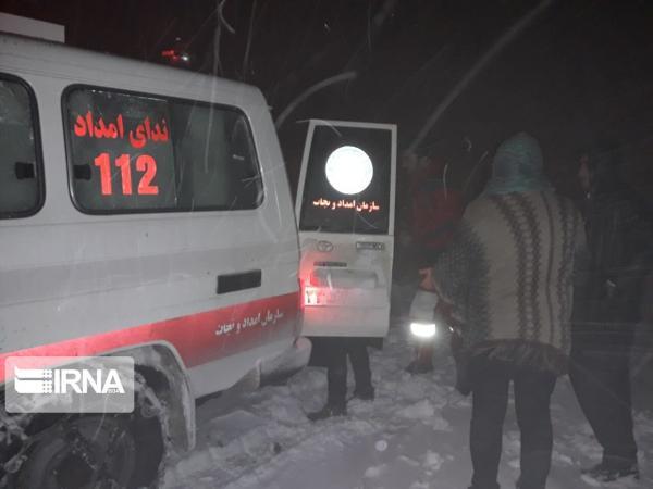 خبرنگاران 118 نفر گرفتار در برف و کولاک خراسان رضوی امدادرسانی شدند