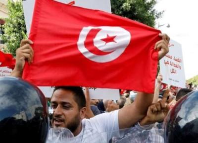 تجمع اعتراضی تونسی ها در محکومیت دخالت های خارجی