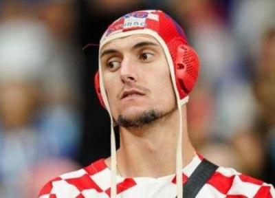چرا طرفداران کرواسی کلاه واترپلو می پوشند؟