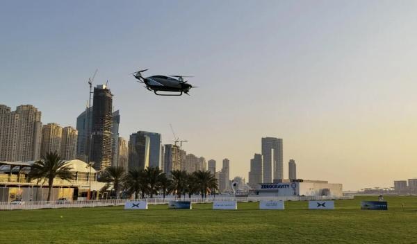 آسمان دبی سه سال دیگر میزبان تاکسی های پرنده می گردد