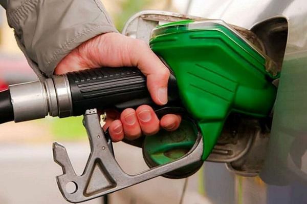 اعلام آخرین جزییات در خصوص محدودیت سوخت گیری بنزین ، تکذیب شایعات